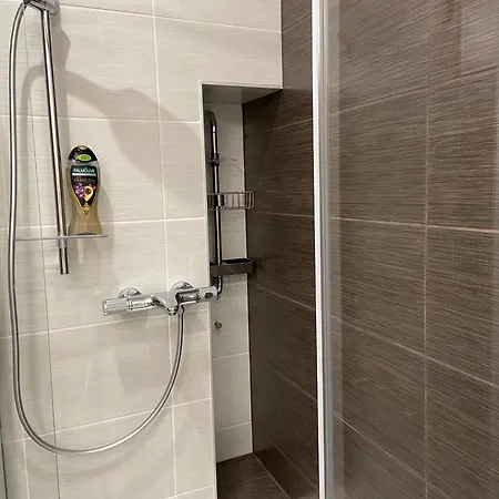 公寓 Old Town Modern