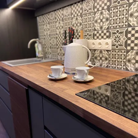 Old Town Modern Apartment